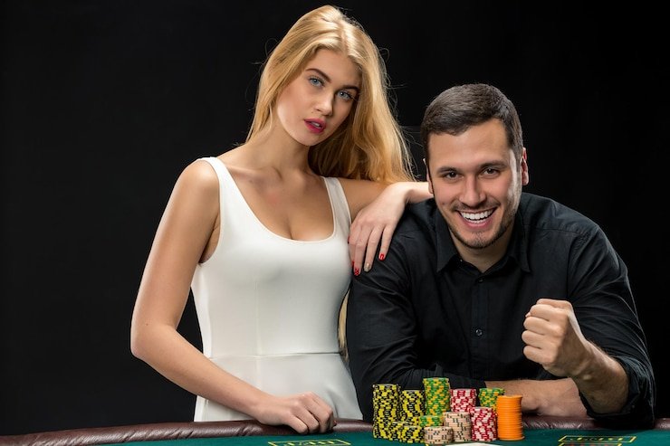 Antarmuka aplikasi mobile warung slot88 menampilkan live-dealer blackjack dan menu sportsbook Liga 1